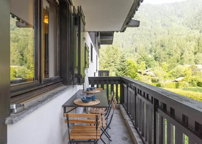 Avec Balcon Apartment *