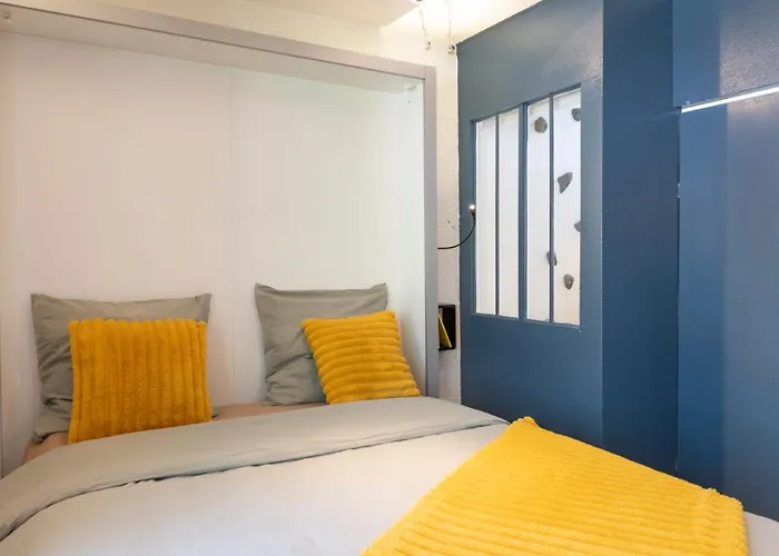 Avec Balcon Apartmán *